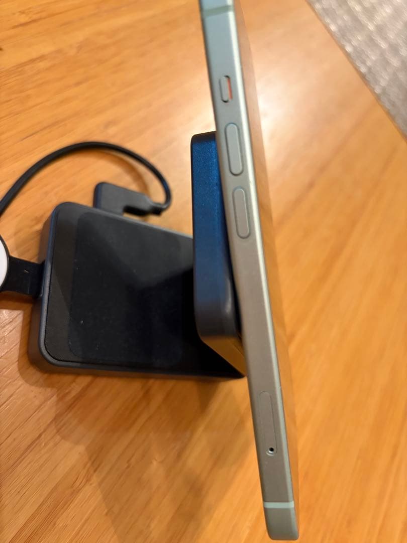 スマートフォン本体 Apple iPhone 15 256G