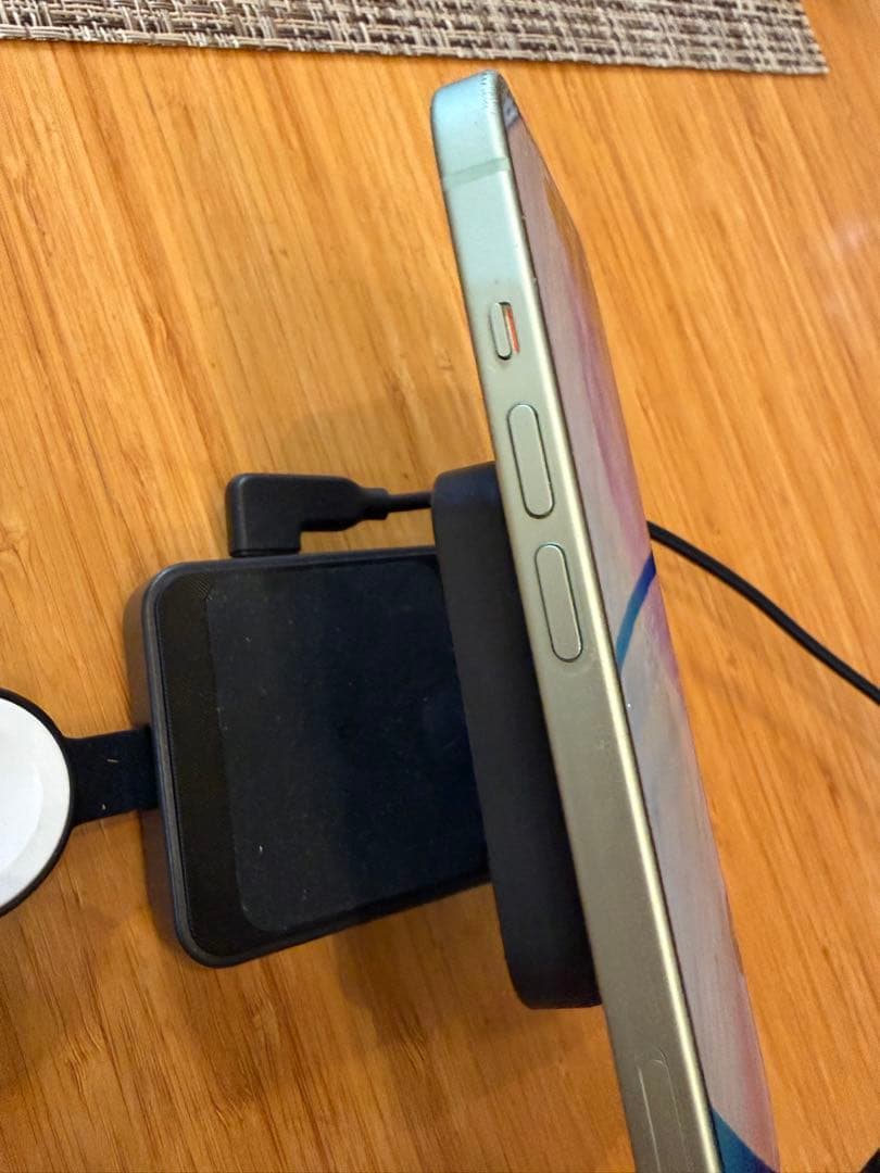 スマートフォン本体 Apple iPhone 15 256G