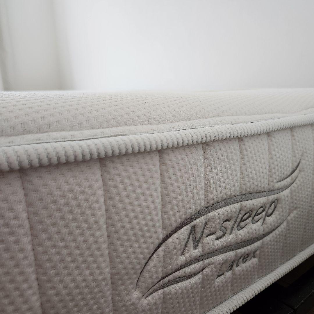 ニトリ ベッドフレームディーロ ダブルベッド