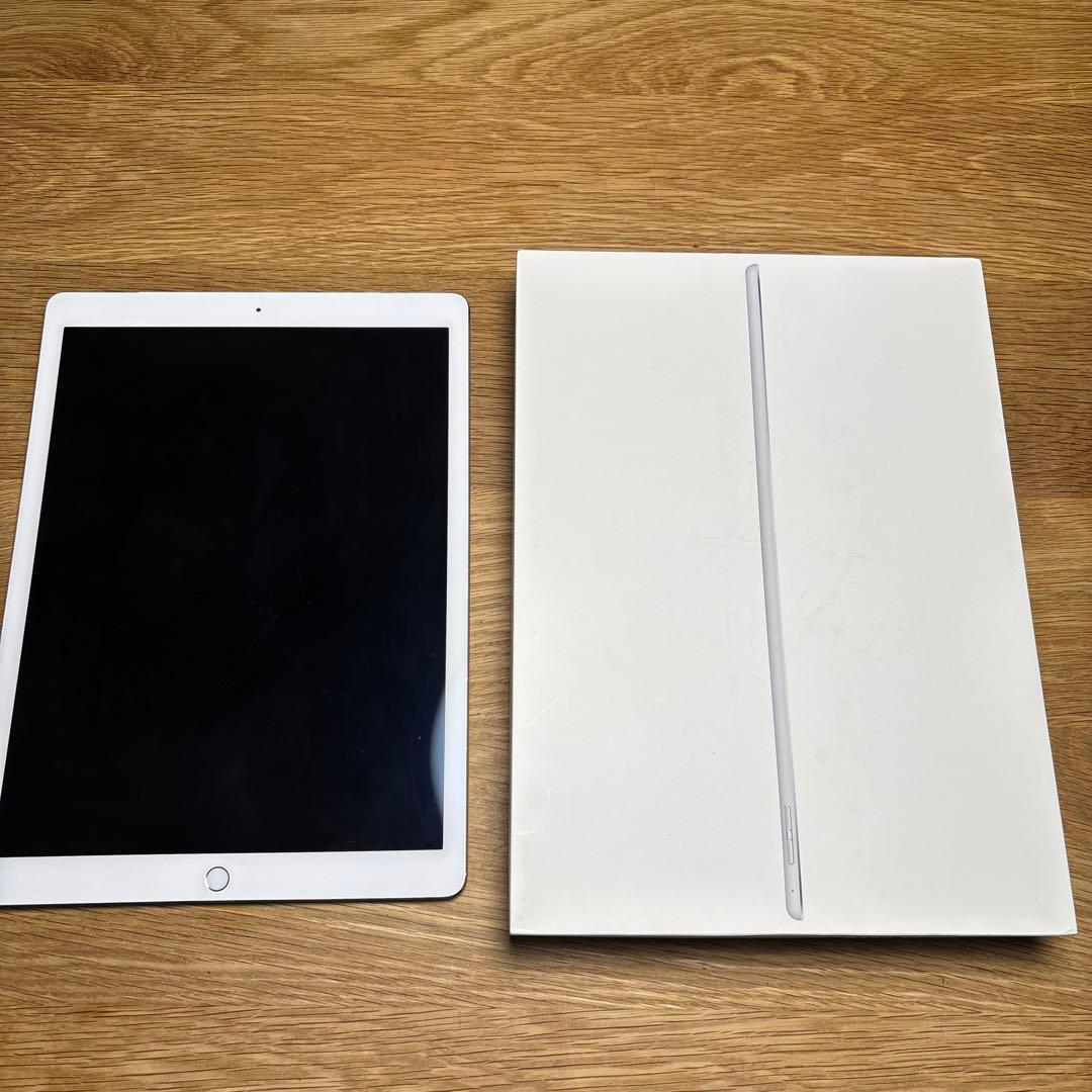 n*4様 iPad Pro (第一世代)128GB Wi-Fi + Cellul