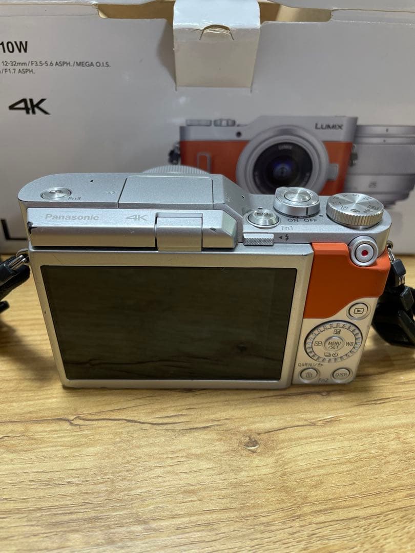 LUMIX DC-GF10W ミラーレス一眼カメラ オレンジ/シルバー