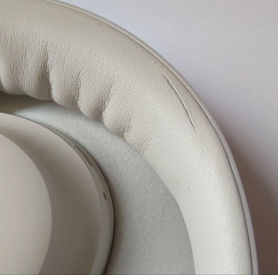 Bose QuietComfort Headphones　ホワイトスモーク