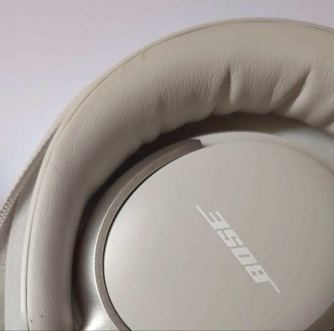 Bose QuietComfort Headphones　ホワイトスモーク