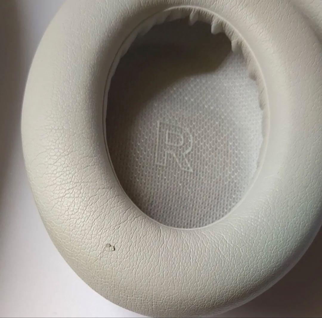 Bose QuietComfort Headphones　ホワイトスモーク