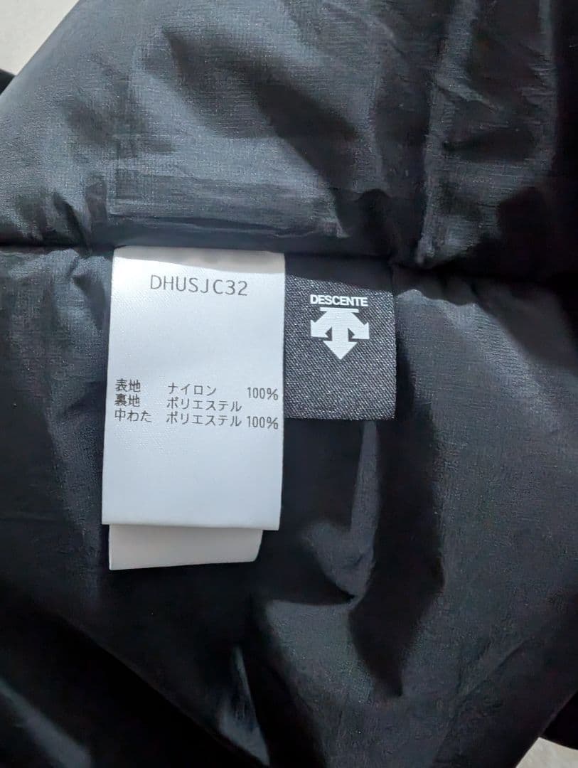 極美品　DESCENTE　デサント　ddd ノーカラージャケット　Lサイズ