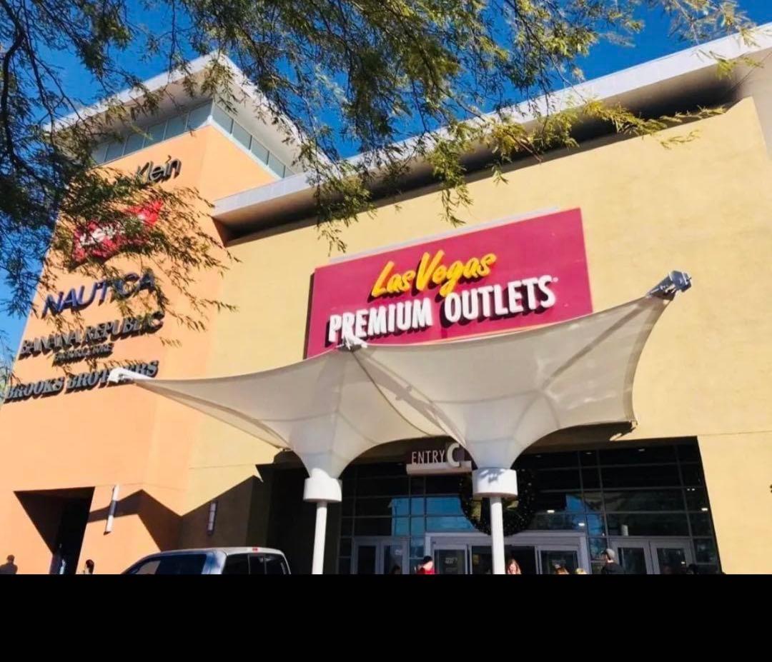 明日まで赤札COACH X PEANUTS コーチ ヌーピー ピーナッツ 長財布