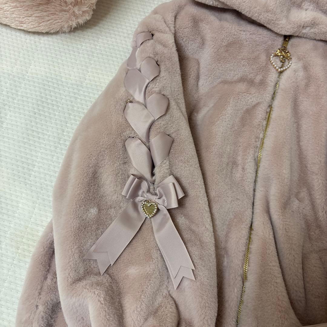 リズリサ　ウサギ耳つきフェイクファージャケット