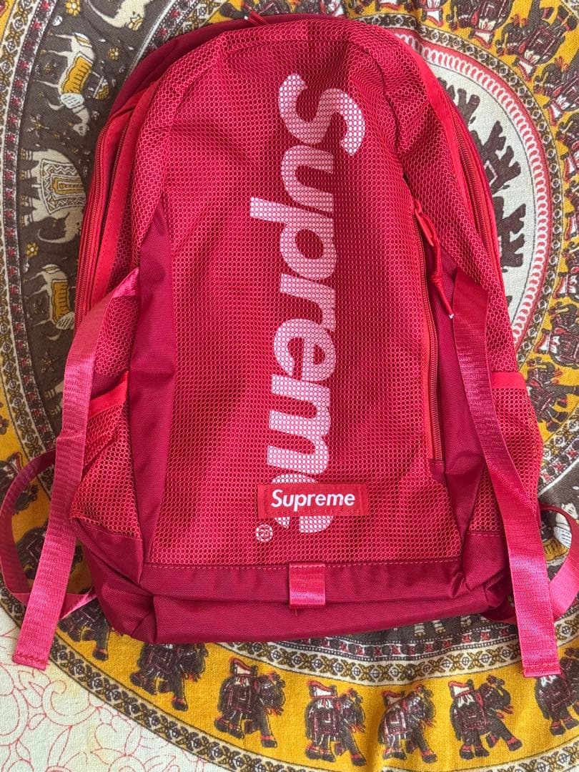 Supreme メッシュバックパック レッド