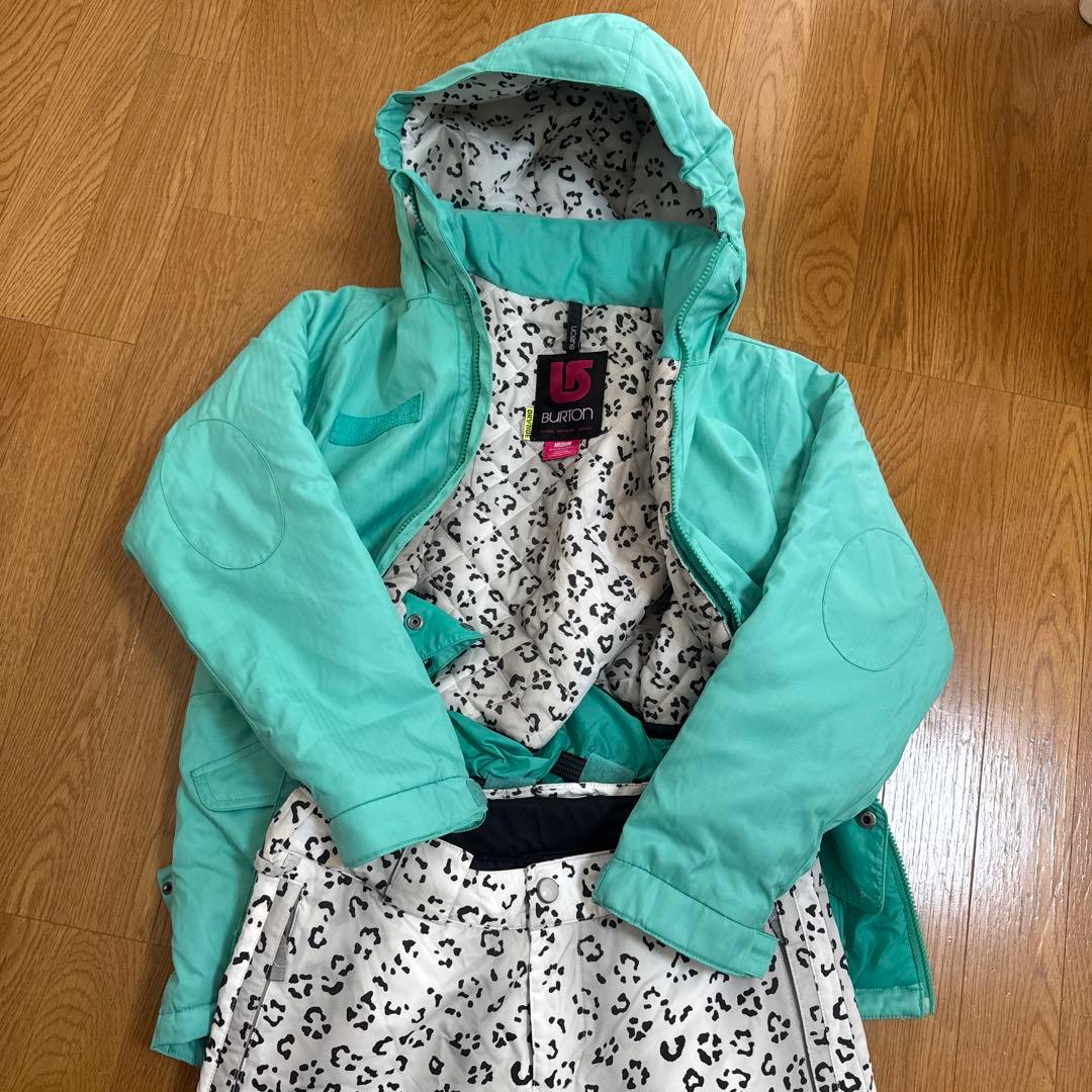 BURTON ミントグリーン ジャケットとヒョウ柄パンツ　スノーボード　セット
