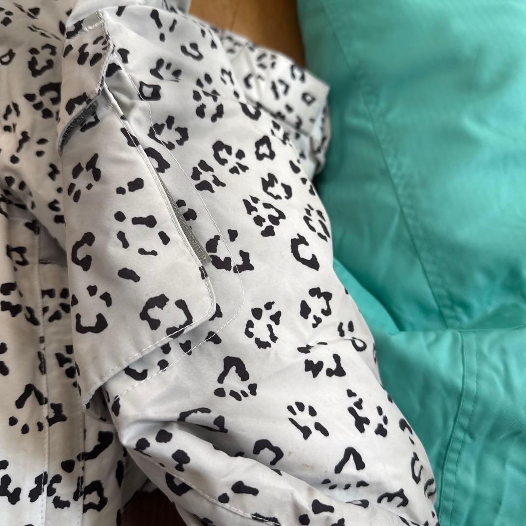 BURTON ミントグリーン ジャケットとヒョウ柄パンツ　スノーボード　セット