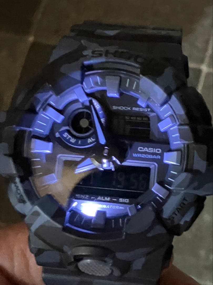 G-SHOCK GA-700CM-2AJF ブルー　カモフラージュ
