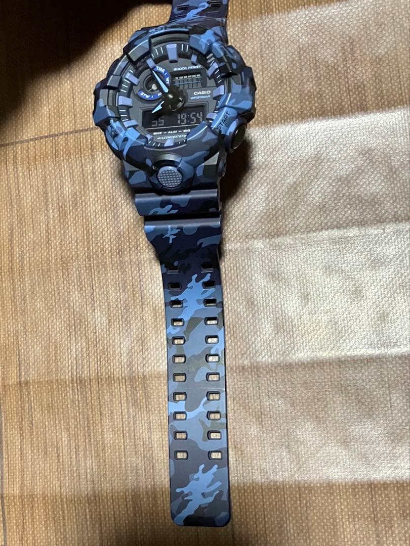 G-SHOCK GA-700CM-2AJF ブルー　カモフラージュ