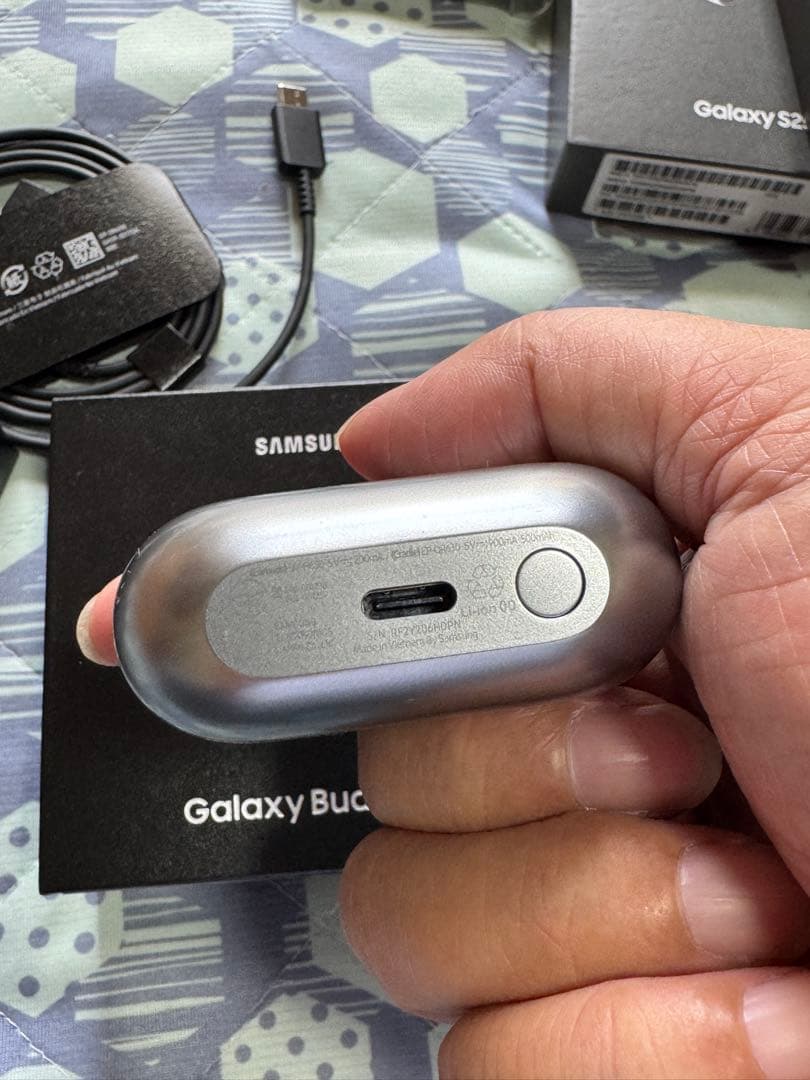 Samsung Galaxy Buds3 Pro シルバー