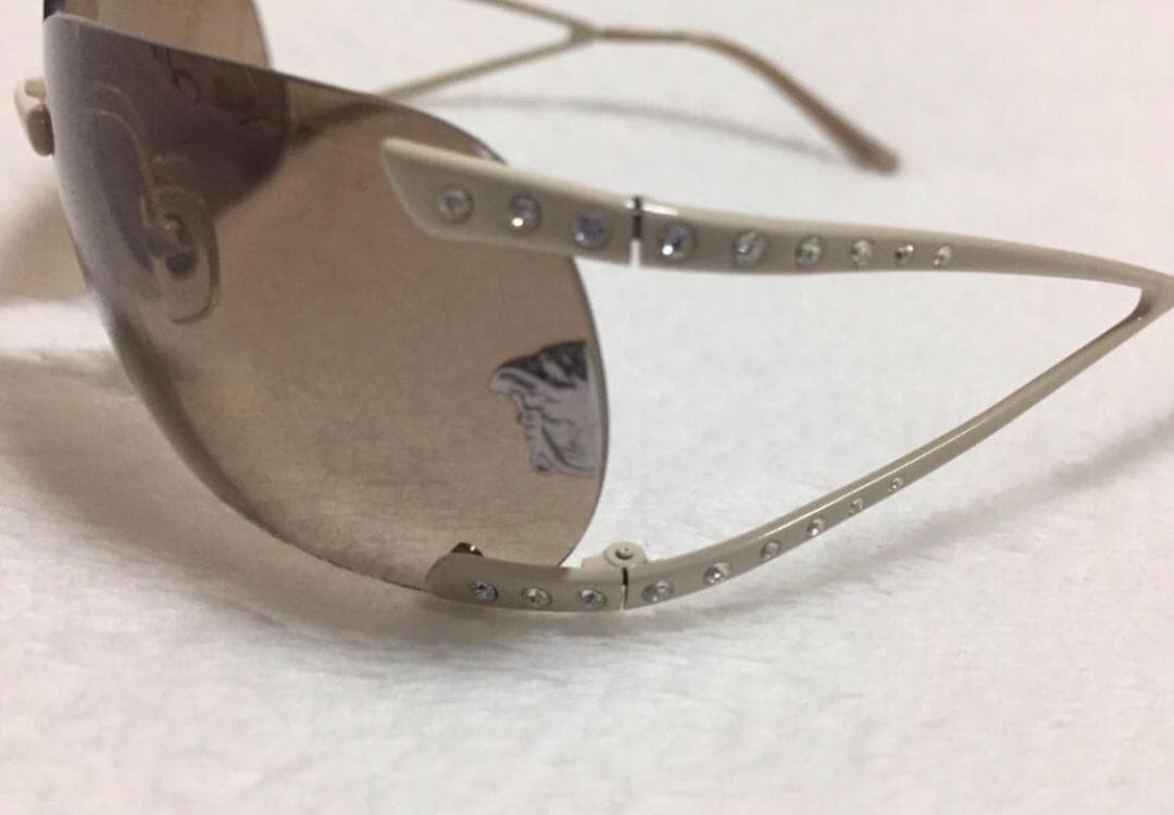 美品 正規品 VERSACE ヴェルサーチ サングラス メデューサ