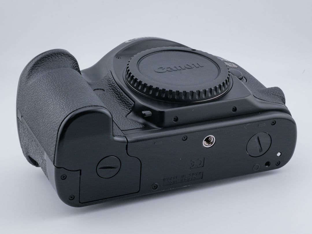 フィルムカメラ Canon EOS-1V