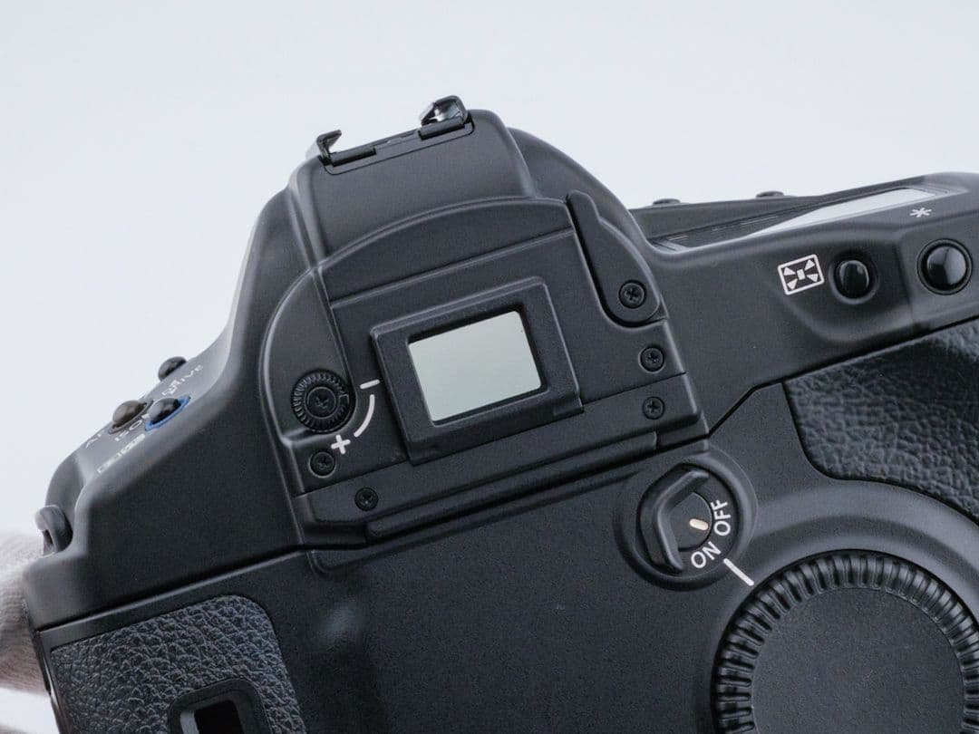 フィルムカメラ Canon EOS-1V