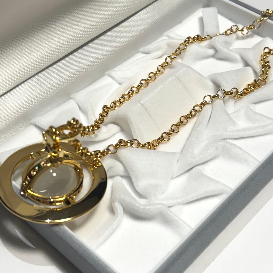 未使用級　正規品　ヴィヴィアンウエストウッド　3D　オーブ　ロングネックレス