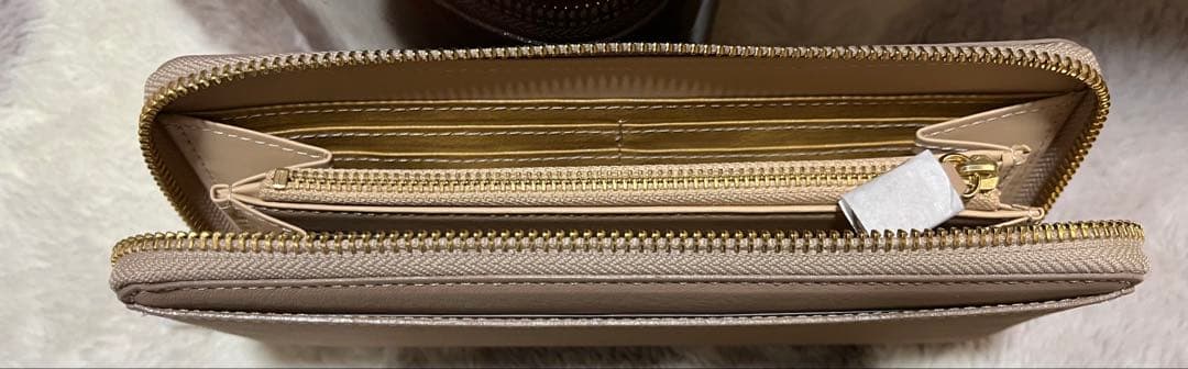 キタムラ　ロゴ ベージュ レザー 長財布