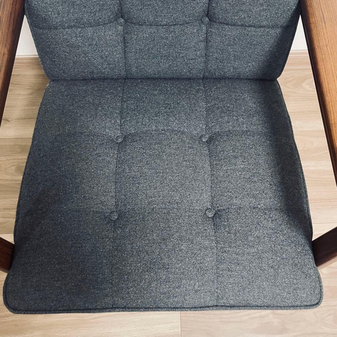 カリモク60 Kチェア　1シーター　チャコールグレー