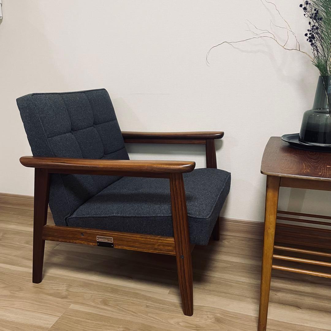 カリモク60 Kチェア　1シーター　チャコールグレー