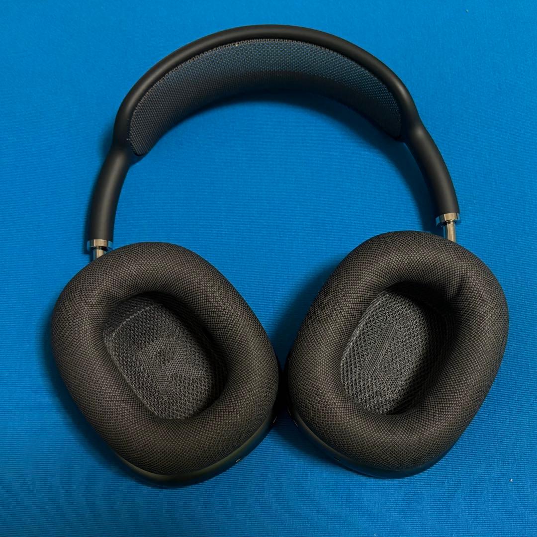 airpods max スペースグレイ 第一世代