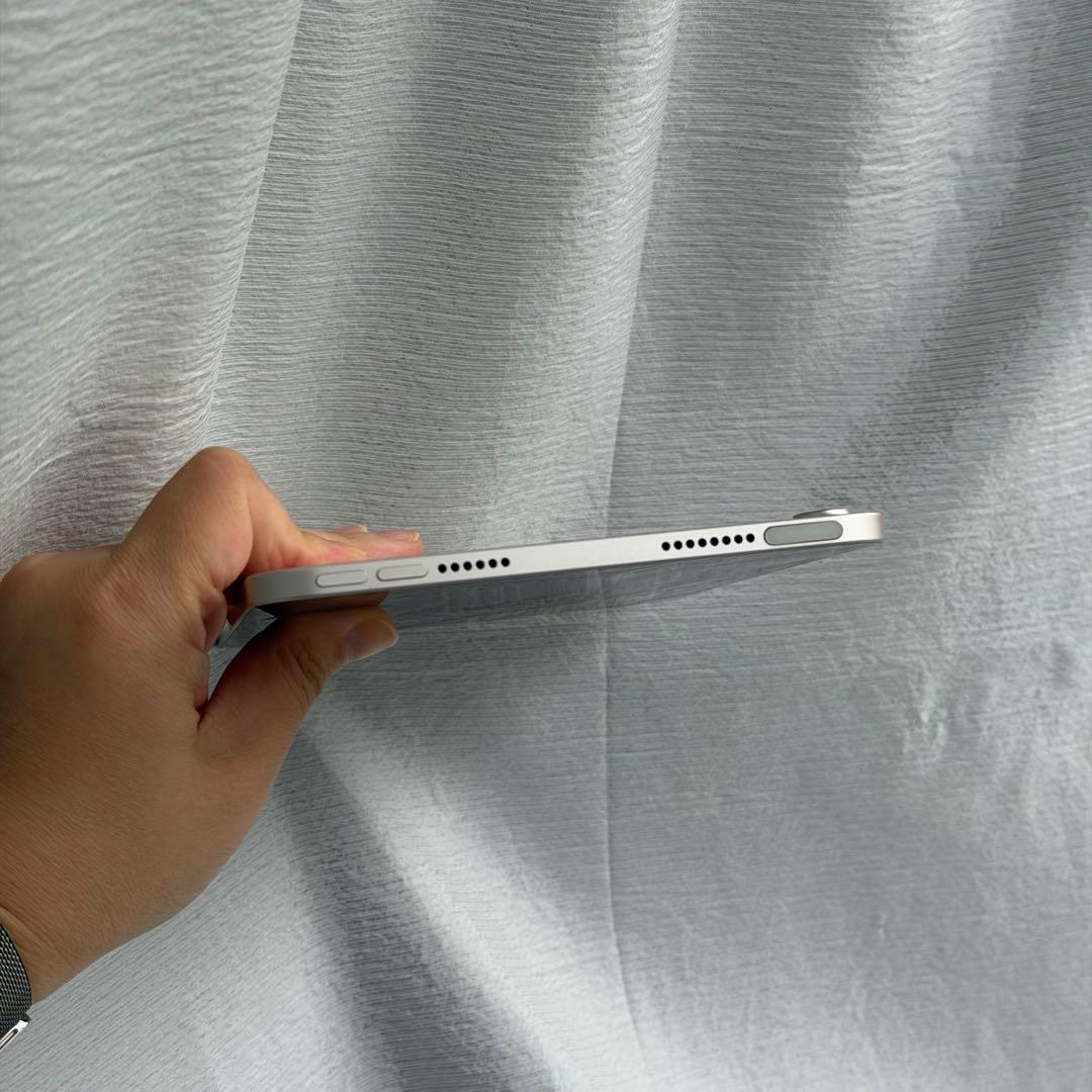 iPad mini6 スターライト　64GB Wifiモデル　状態綺麗