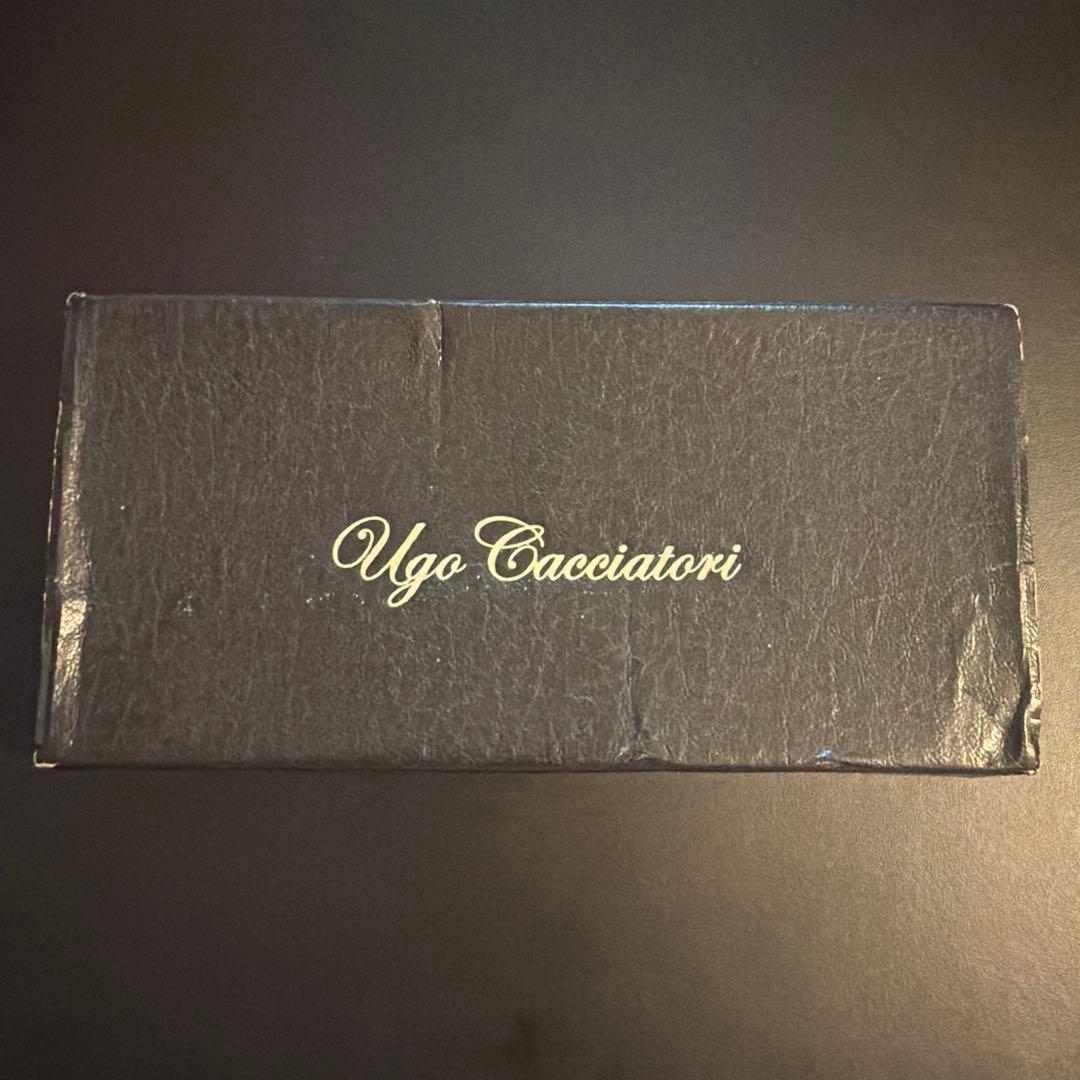 箱付き Ugo Cacciatori MARINE WALLET CHAIN