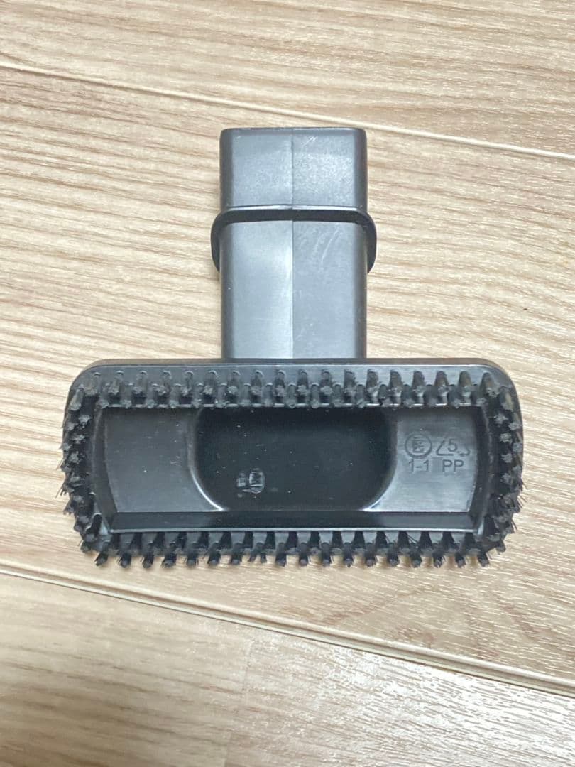 INVICTUS インビクタスワン 本体 各種アタッチメント付き 美品 掃除機