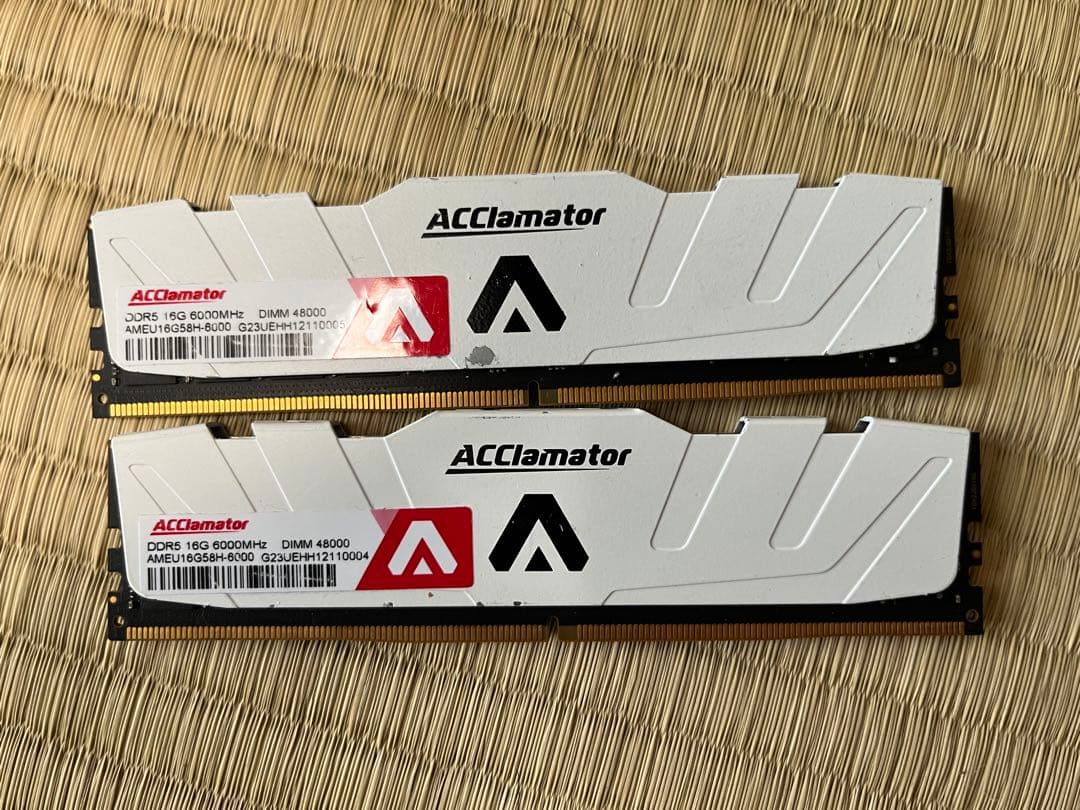 メモリー ACClamator DDR5 6000MHz 16GBX2 (32GB)