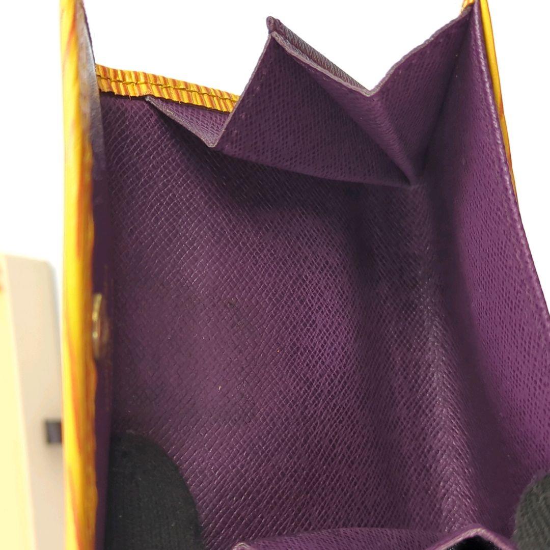 Louis Vuitton 　エピレザー 　名刺入れ　パスケース