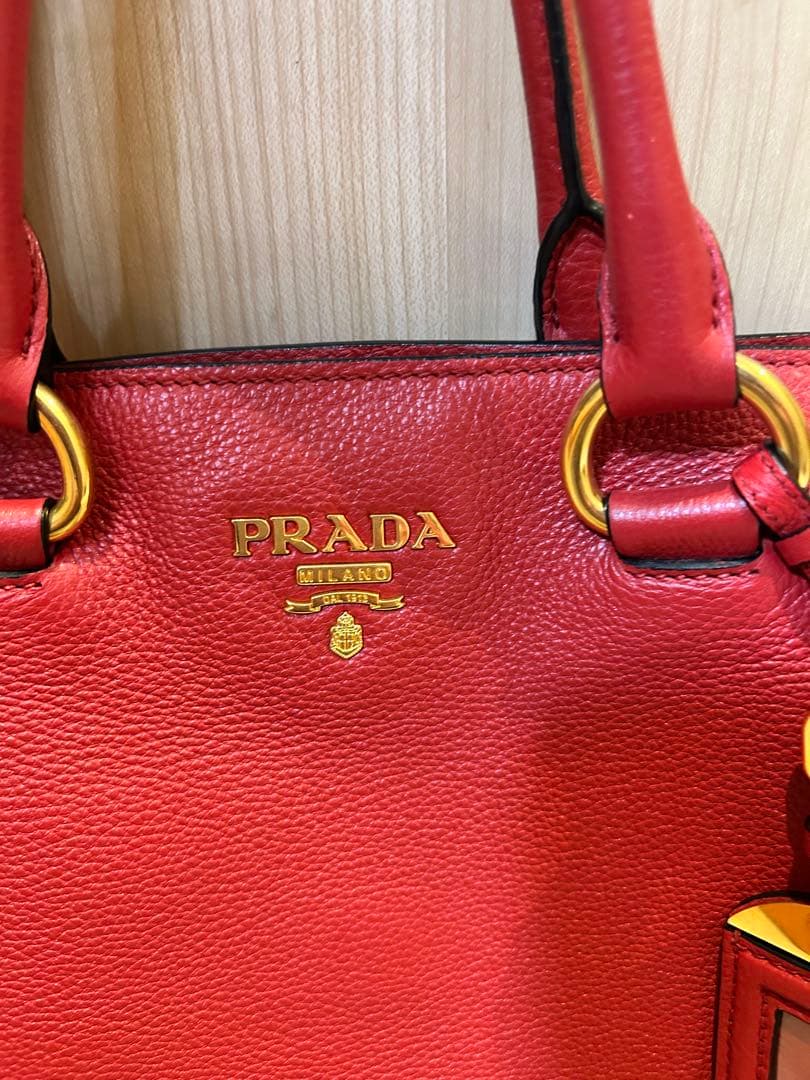 美品❣️プラダバック