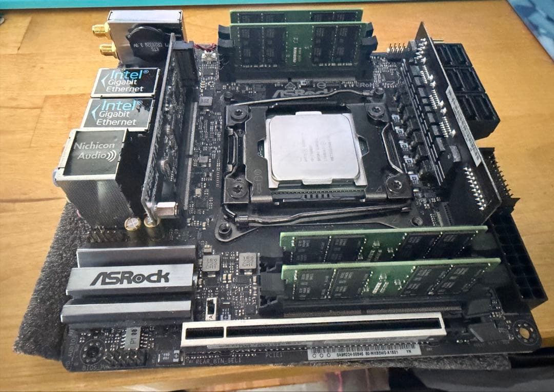 X299E-ITX/ac + Core i9 7980XE + 128GBメモリ