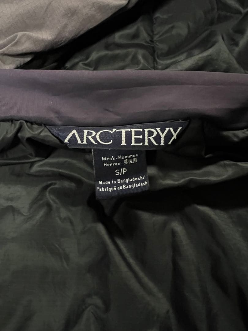 【旧タグ】ARC'TERYX アトムフーディ