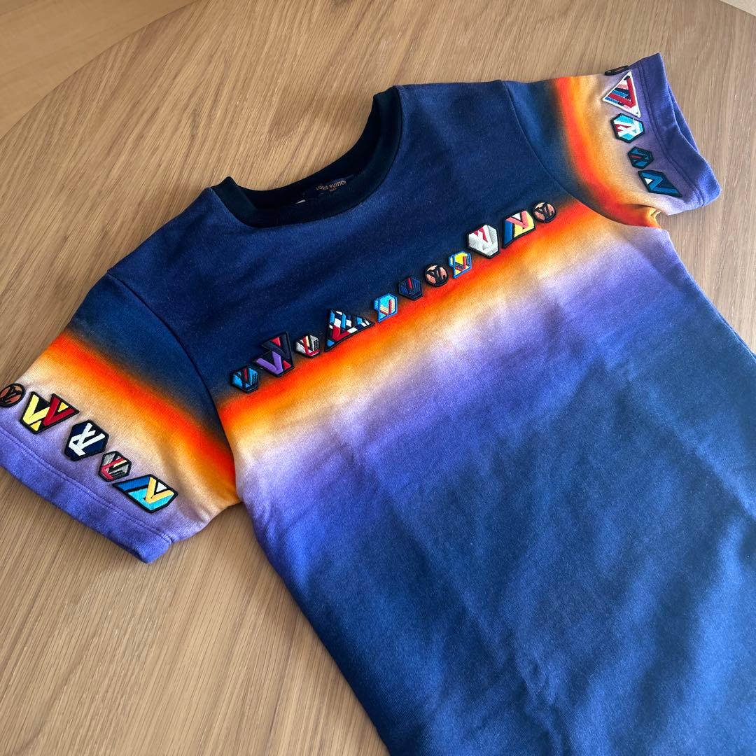 ルイヴィトン　Tシャツ　ワッペン