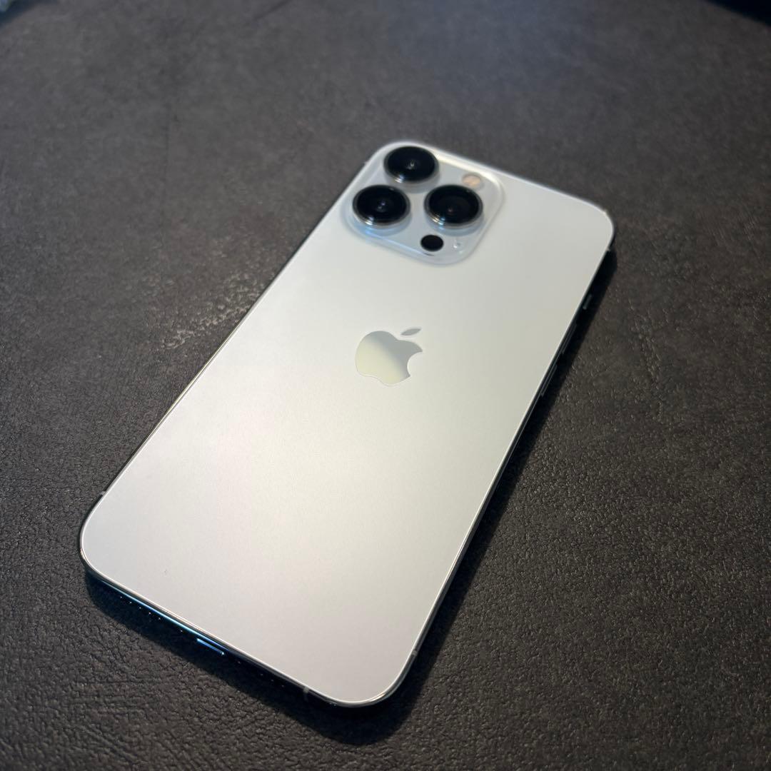 Apple iPhone 13 Pro 256GB シルバー 本体