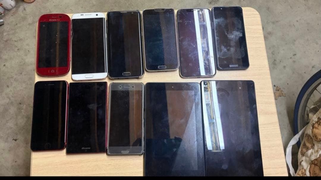 A*P様 Android、iPhone、タブレット【ジャンク15台】