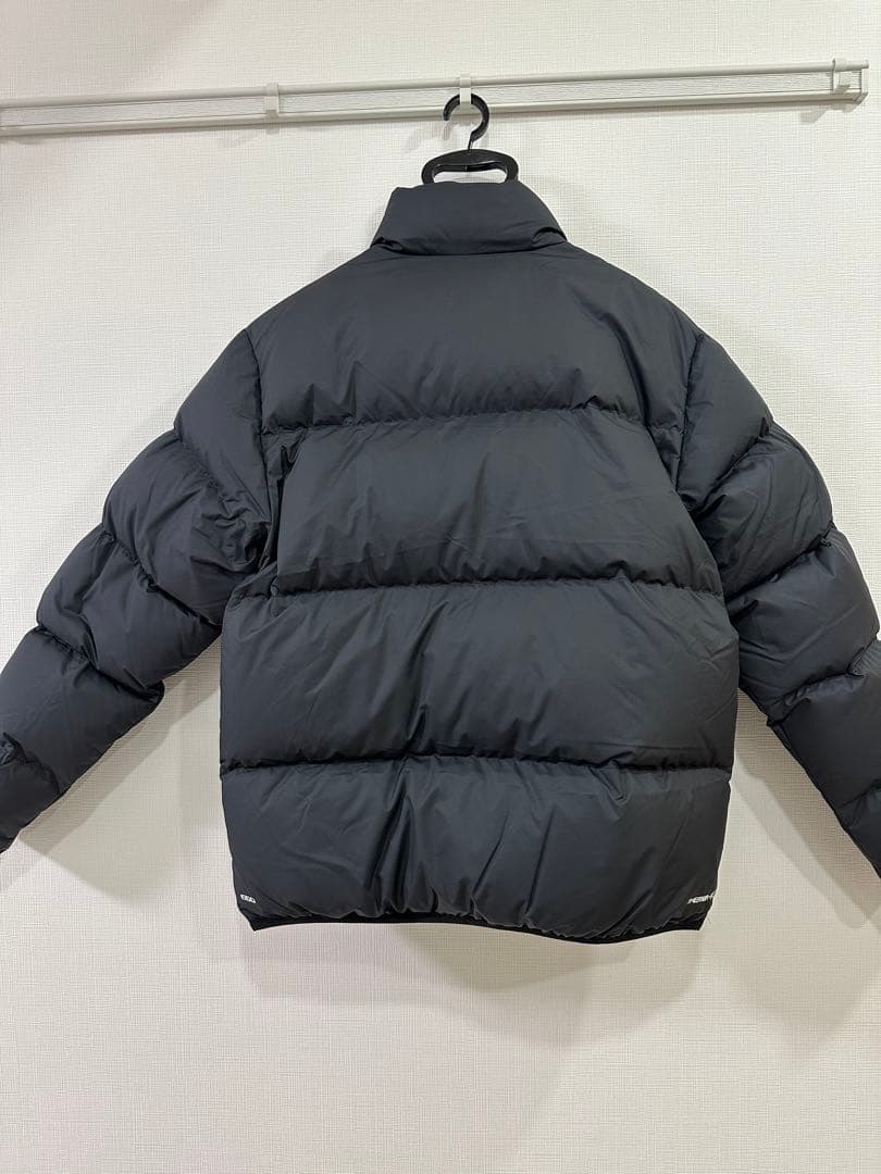 ナイキ(Nike)ダウン パファー ジャケット 型番:IB2976-010