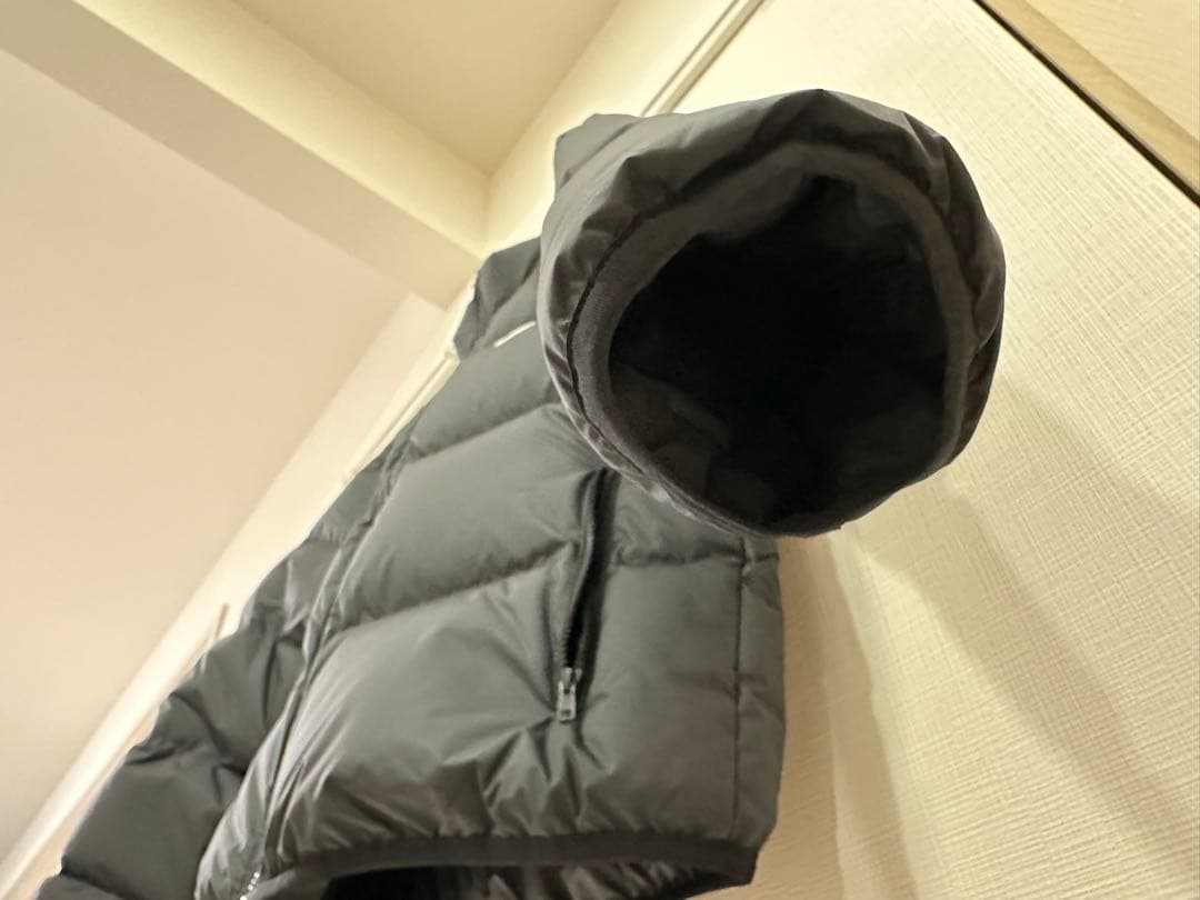 ナイキ(Nike)ダウン パファー ジャケット 型番:IB2976-010