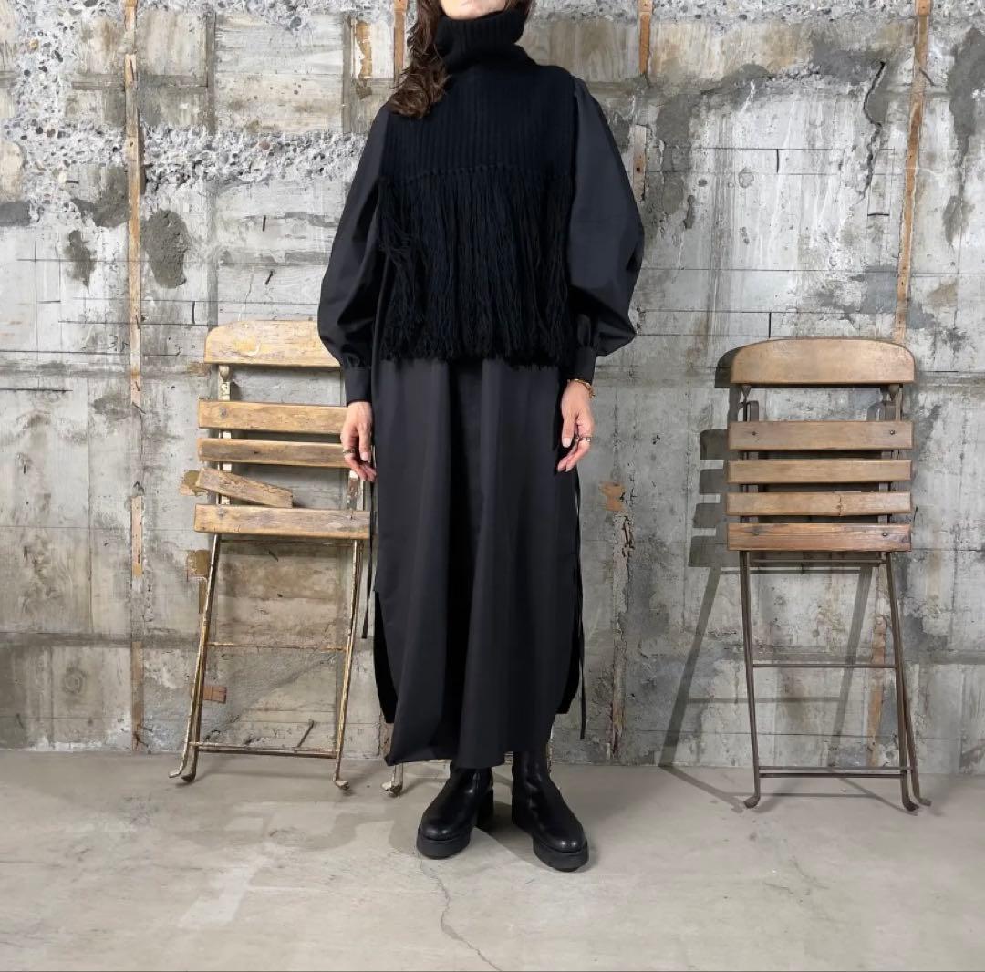 【11/29〜12/1値下】HYKE＊リブタートルネック　フリンジケープ