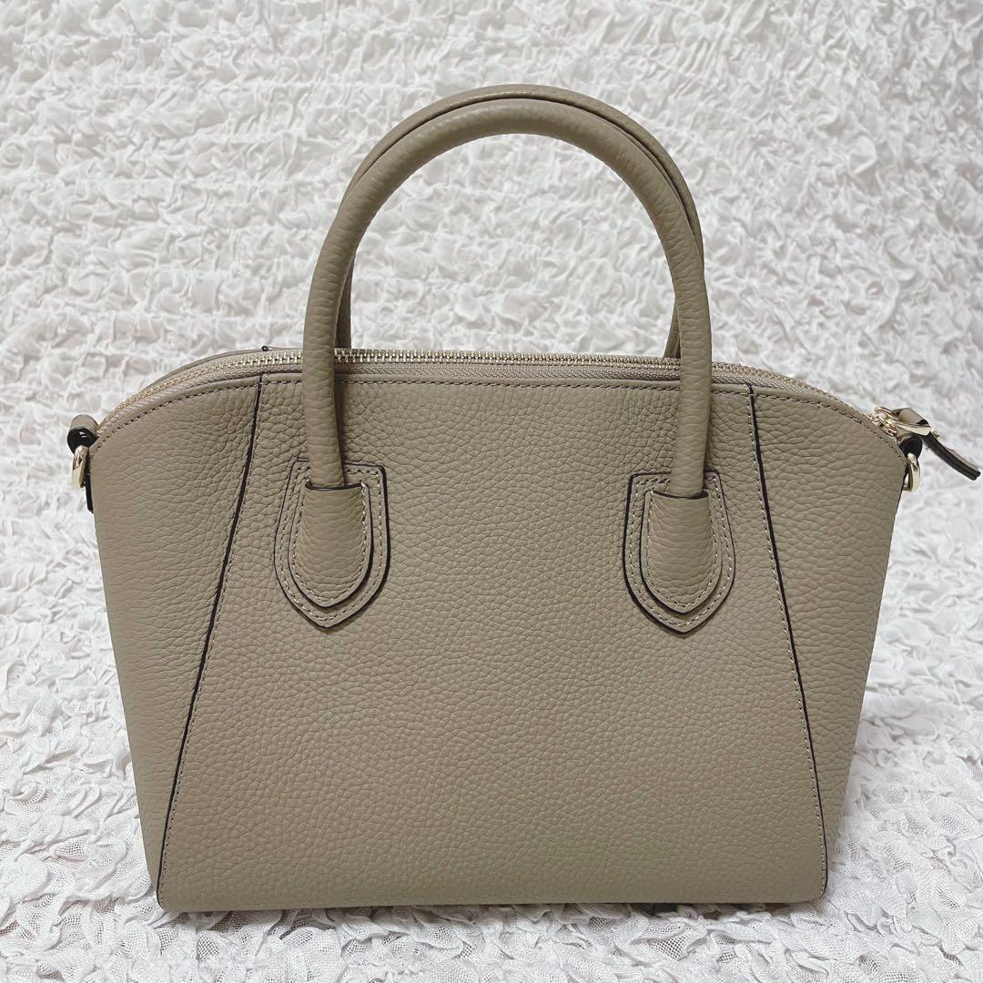 極美品✨HAYNI シエナ M 第二世代 グレージュ ショルダーバッグ 牛革