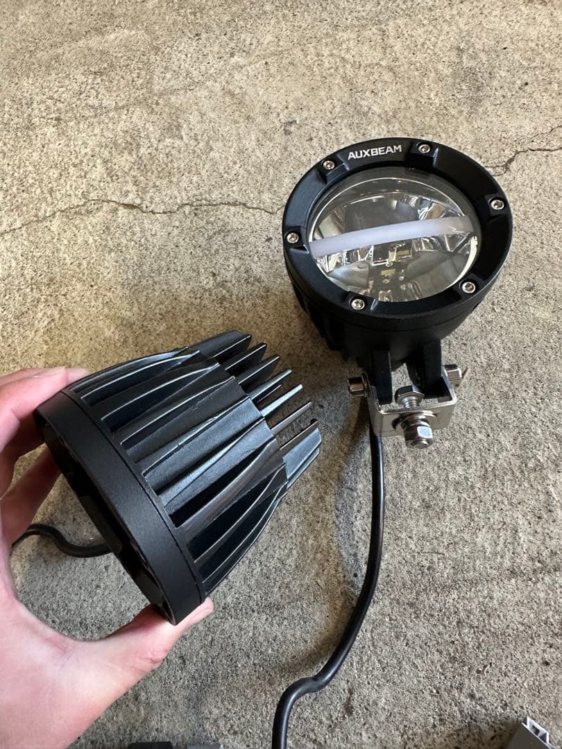 美品 auxbeam 4インチ LED ワークライト プラド ハイラックス