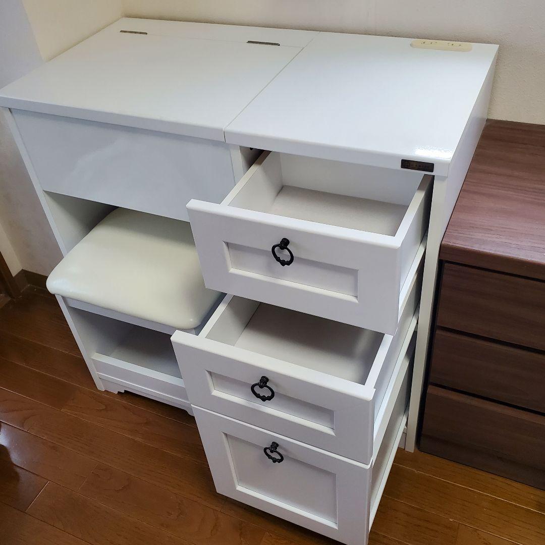 送料込み佐藤産業ANRI デスクドレッサー ホワイト(1/2 ドレッサーのみ)