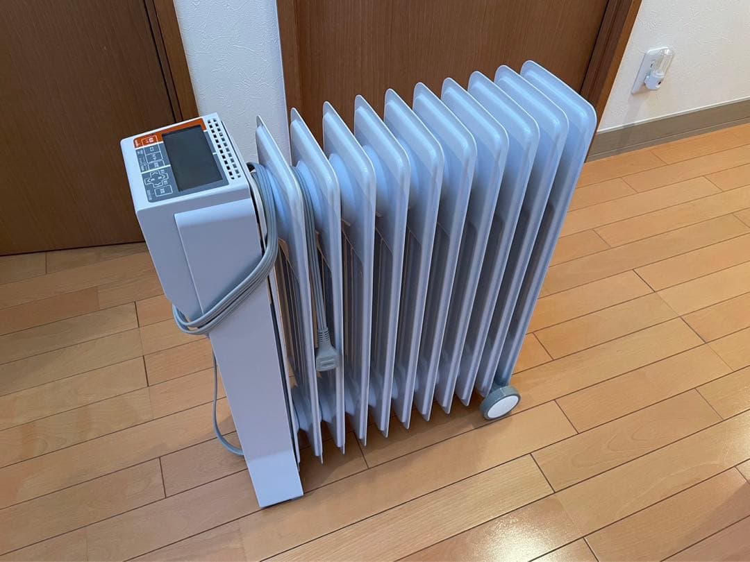 【美品】ユーレックス　eureks　オイルヒーター【Made in Japan】