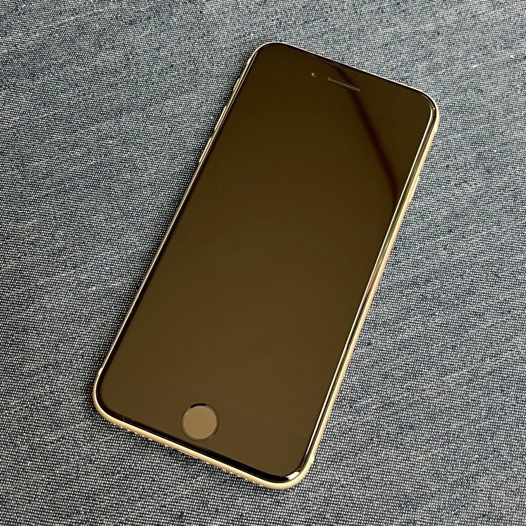iPhone SE3 第3世代 本体 スターライト 64GB SIMロックなし