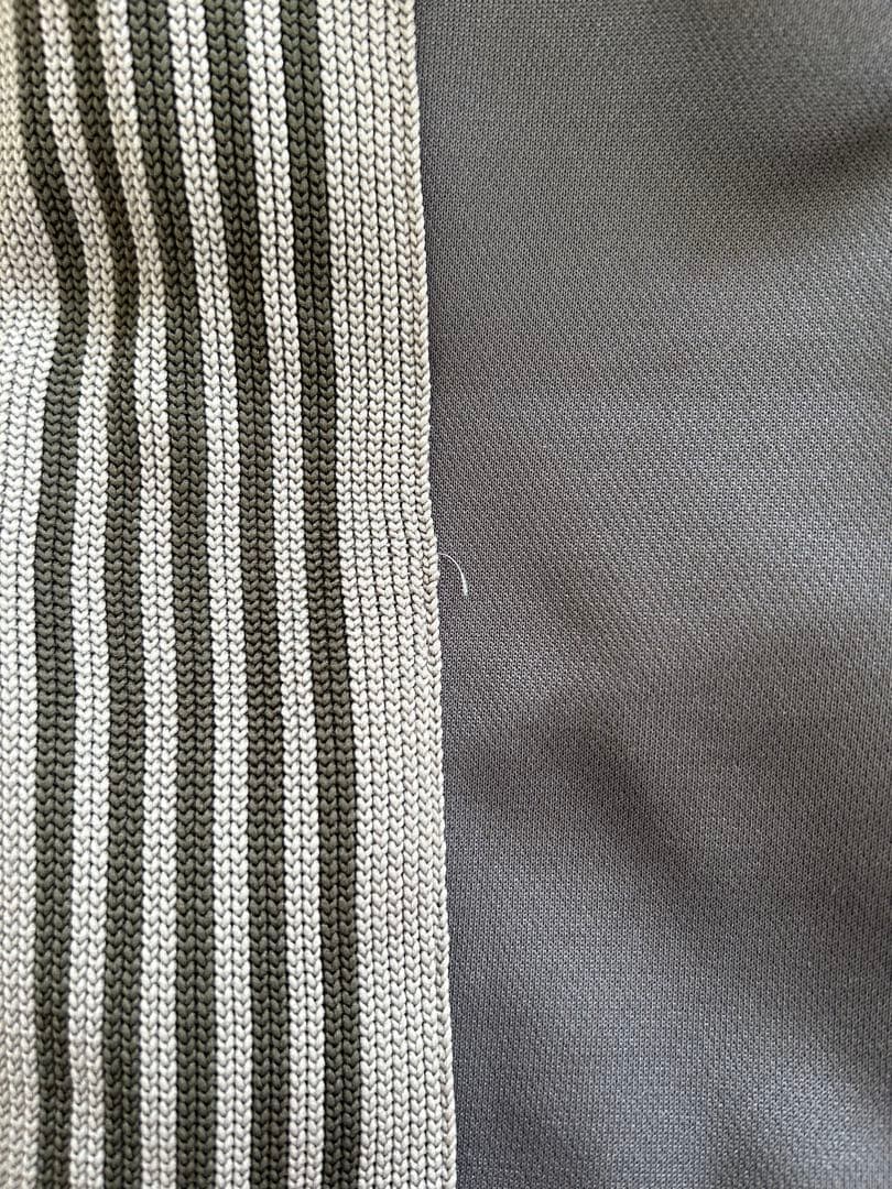 グレー ストライプ スラックス