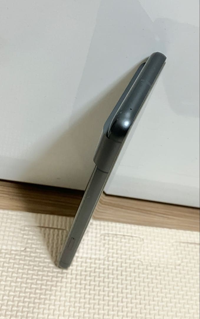 【美品】Google Pixel 8 128GB Obsidian(ケース付き)