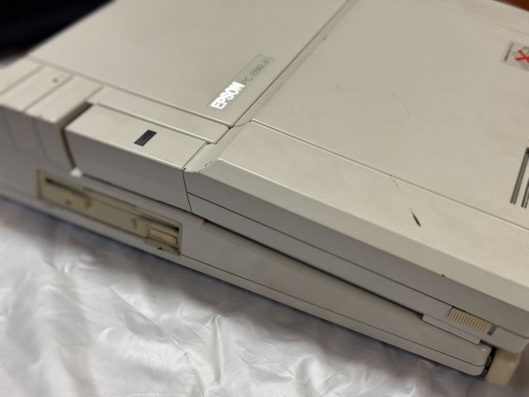 Epson PC-286LE PC-9801 ノートPC