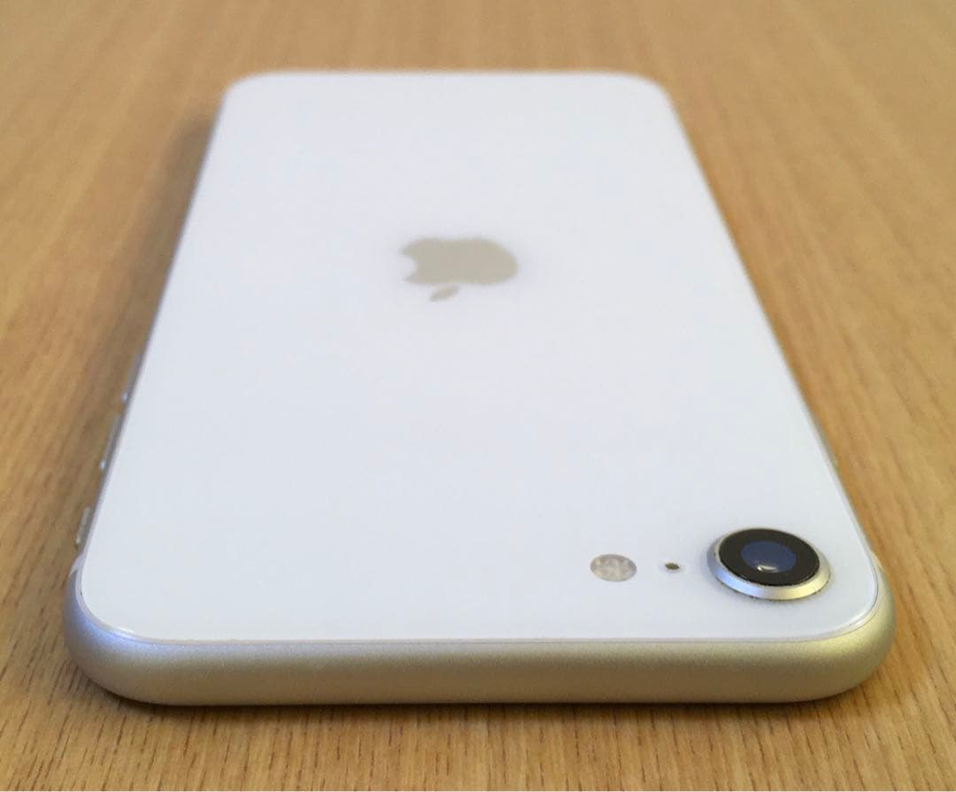 iPhone SE 第2世代 128GB ホワイト SIMフリー