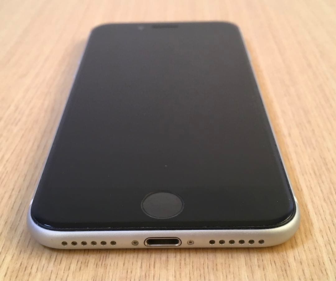 iPhone SE 第2世代 128GB ホワイト SIMフリー