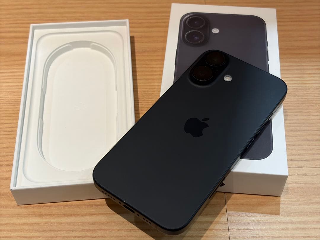 iPhone16 128GB ブラック SIMフリー